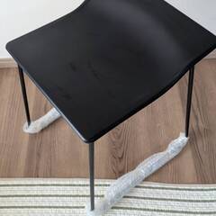 黒色のおしゃれな椅子の画像
