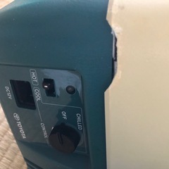 トヨタ純正　冷温蔵庫　クーラーボックスの画像