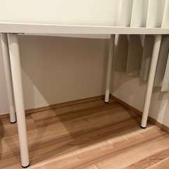 IKEA リンモン デスクの画像