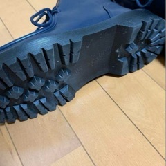 アズール チロリアンブーツ ネイビー レースアップの画像