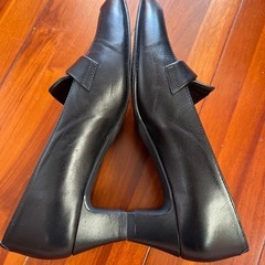 ブラックパンプス、サイズ22cm、黒
の画像