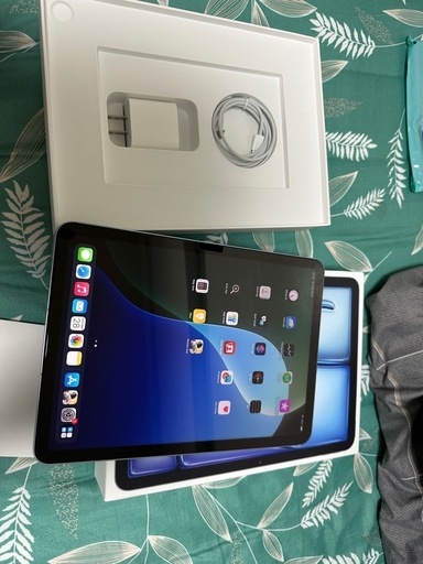 ipad air 11（M2）2024 cellular 128
GB ブルー