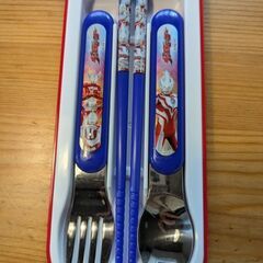 ウルトラマン　お弁当箱　お箸セットの画像