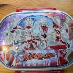 ウルトラマン　お弁当箱　お箸セットの画像
