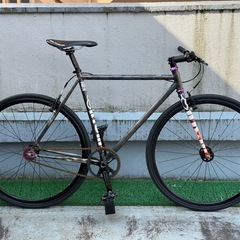 チネリピストバイク完成車