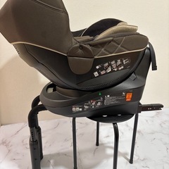 エールべべ　クルット4i グランス　ISOFIX の画像