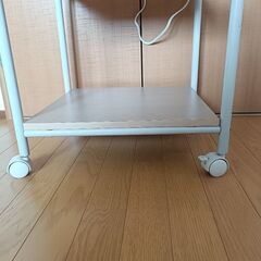 レンジワゴン　キッチンラック　キャスター　コンセントつきの画像