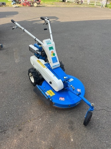 オーレック ロータリーモア 自走式草刈機