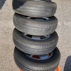 13インチアルミホイールタイヤセットの画像