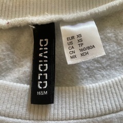 ☆ H&M ☆ XS or 160 トレーナーの画像