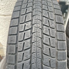 無料タイヤ　215/70R16の画像