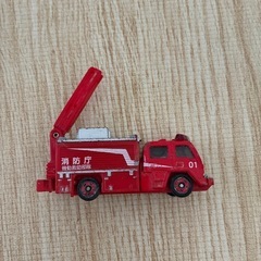 トミカ　消防車の画像