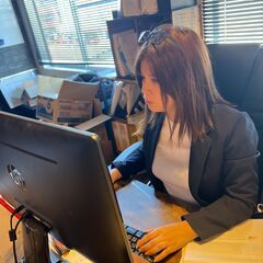 事務スタッフ募集！社員登用あり！土日休み！
