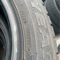 無料タイヤ　215/60R17の画像