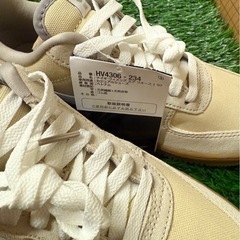 【新品未使用　NIKE紙袋付き】NIKE WMNS Air Force 1 エアフォースベージュの画像