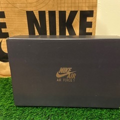 【新品未使用　NIKE紙袋付き】NIKE WMNS Air Force 1 エアフォースベージュの画像