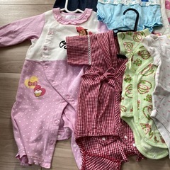 夏服多め女の子の画像