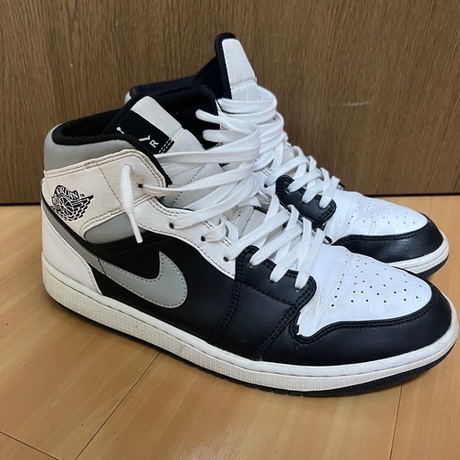 ナイキ エアジョーダン１ミッド 28cm