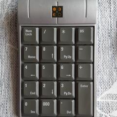 ELECOM　テンキーボードの画像