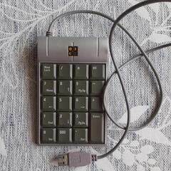 ELECOM　テンキーボード