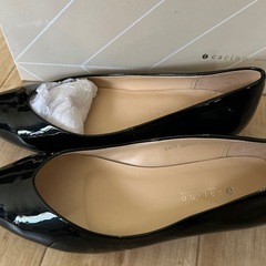 エナメル黒の靴23cmの画像