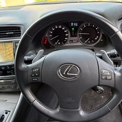 ［中古車🔥］車検別33万円‼️22年式車‼️レクサスIS‼️走行距離10万km台‼️ の画像
