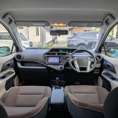 ★低走行3,3万㌔！修復歴無し！アクア【G】！禁煙車！スマートキー！プッシュスタート！バックカメラ！フルセグ！Bluetooth！ETC！SDナビ！の画像