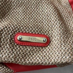 OZOC カバンの画像