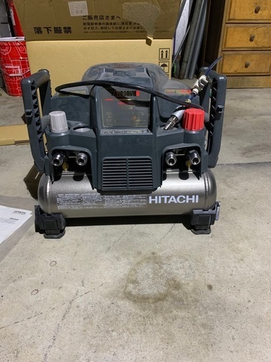 HITACHI ベビコン　コンプレッサー PA2000VHB