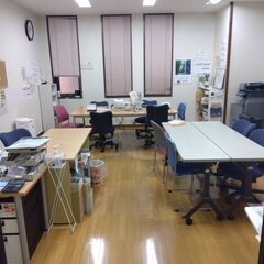 1日4h～OK！長期ブランク歓迎！福利厚生充実！研修充実の相談支援員！の画像