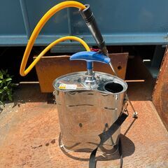 インターファーム　噴霧器 噴霧機  肩がけ　9L 現状　畑　農業　農機具　の画像
