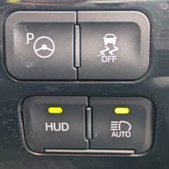 ★車検R9年3月迄！R2年！後期！プリウス【A】セーフティセンスP！レーダークルコン！HUD！Pシート！コーナーセンサー！メモリーナビ！ETC！の画像