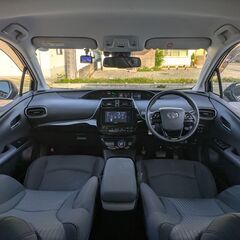 ★車検R9年3月迄！R2年！後期！プリウス【A】セーフティセンスP！レーダークルコン！HUD！Pシート！コーナーセンサー！メモリーナビ！ETC！の画像