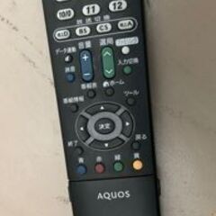 JM20016K)★お値引き★2010年製19型液晶テレビ、アンテナ線、リモコン有<幅：約47cm 奥行：約19cm 高さ：約37cm> 中古品【取りに来られる方限定】 の画像