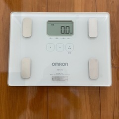 オムロン体重計
の画像