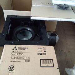 換気扇、ダクト等の部材を無料でお譲りします。の画像