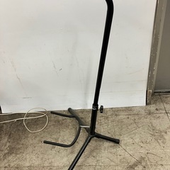2507-012　ギタースタンド 高さ調整可 キズ汚れ有りの画像