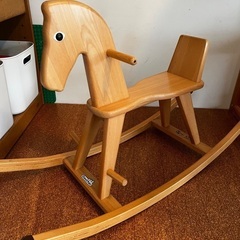 ゴイター社　揺り木馬　Rocking horse