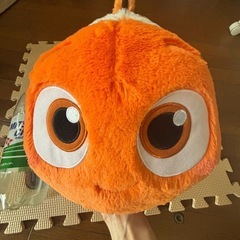 ニモのぬいぐるみの画像