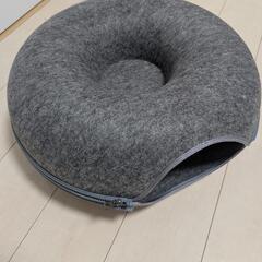ニトリ猫ハウス　フェルトペットベッド　