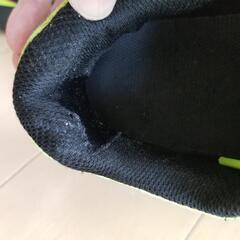 asics　男の子スニーカー　24cmの画像