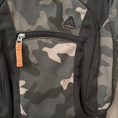 GAP ランチバッグ付きリュックの画像