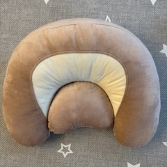 ほぼ新品　エールベベ 3way 授乳クッション
