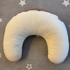 ほぼ新品　エールベベ 3way 授乳クッションの画像