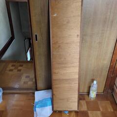 置きもしくは壁直付け鏡の画像