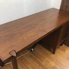 ライティングデスク