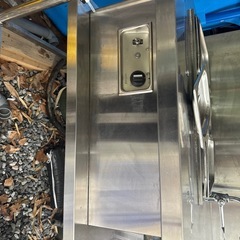 業務用保温機付きシンク‼️お値引き交渉🉑‼️早めに取り来てくれる方お願いします‼️の画像