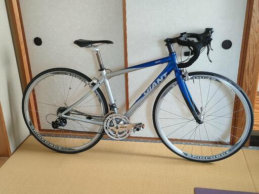 ロードバイク自転車ジャイアント (ジュン) 高尾のロードバイクの