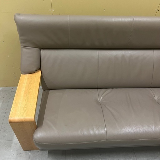 【トレファク神戸南店】karimoku の3人掛けソファー です‼︎【取りに来られる方限定】