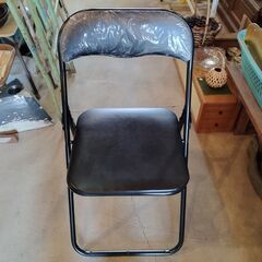 ニトリ 折りたたみチェア レストBK パイプイス 椅子 ブラック /HJ-0503の画像